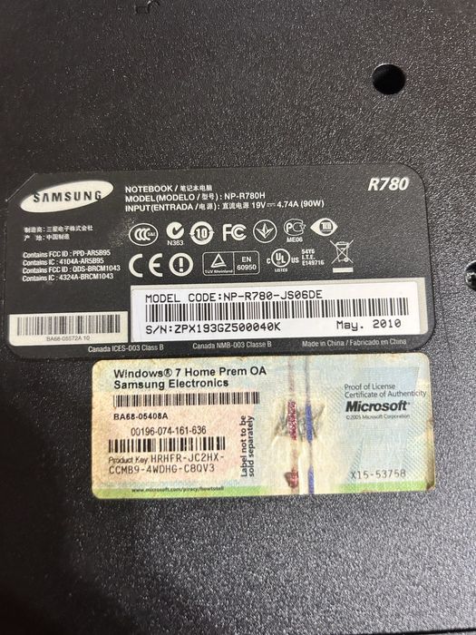 HP i5,6giga rami ,Samsung i7 ,6 giga rami
