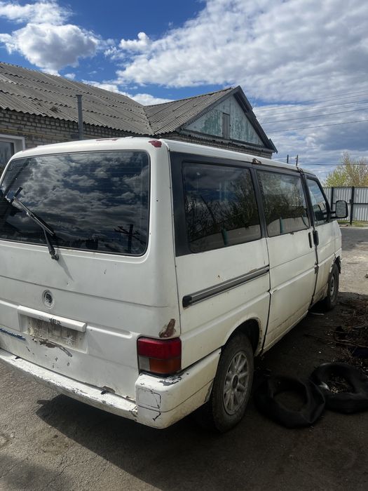 Фольцваген т4 каравела