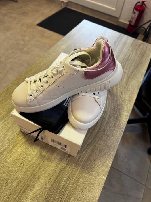 Sneakers / Tenisi piele Emporio Armani din piele marimea 40