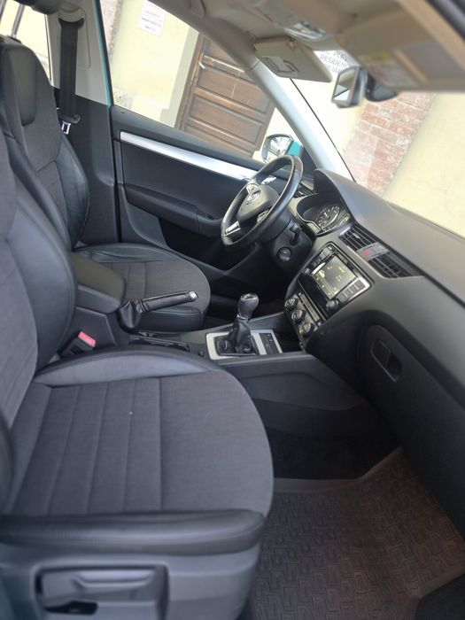 Skoda Octavia  Style 2.0 tdi Euro 6 - bi-Xenon