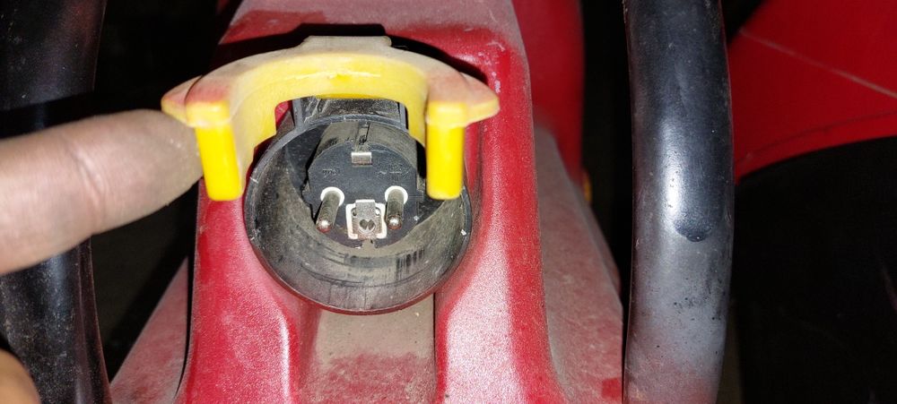 Tocator fructe legume 220v Tocator crengi cu reductor sau fara