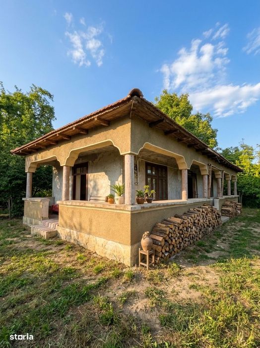 De Vanzare Casa Demolabila/Renovabila + Teren 1900M Sat Budeni