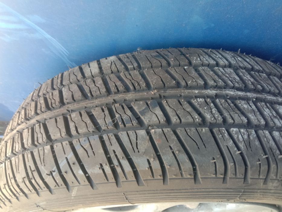 Диск с резиной rosava r14