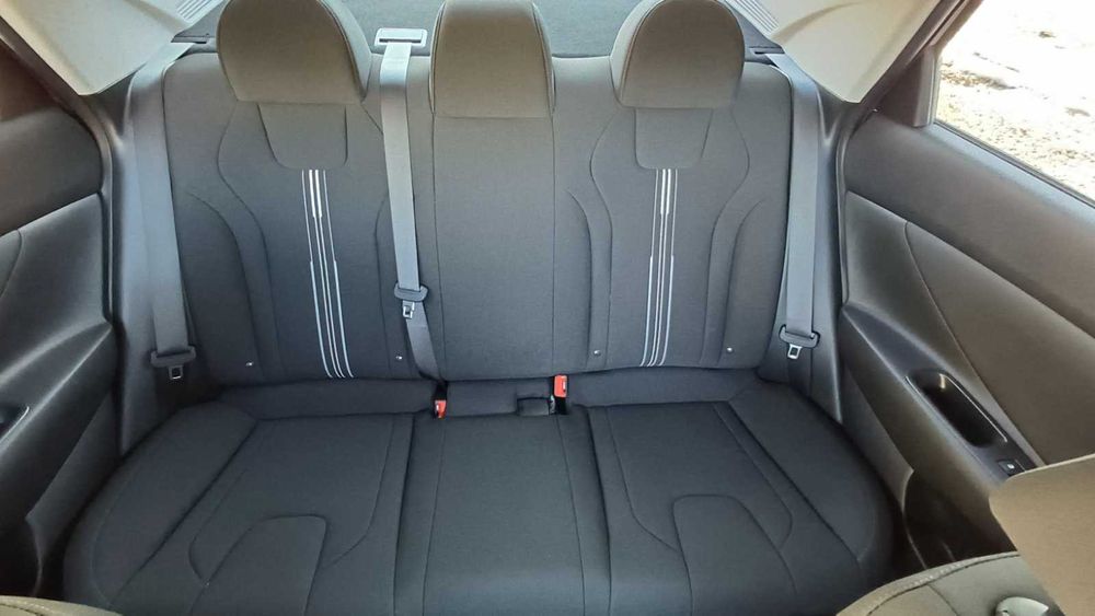 Hyundai Elantra хюндай елантра 2.0бензин 2023г.