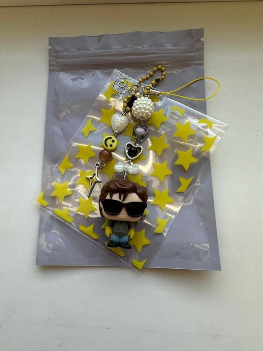 Брелки: Стив, Макс из изнанки, Робин из изнанки