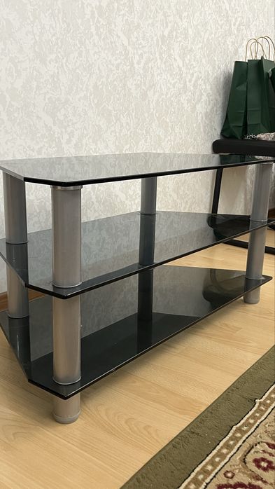 Подставка для телевизора