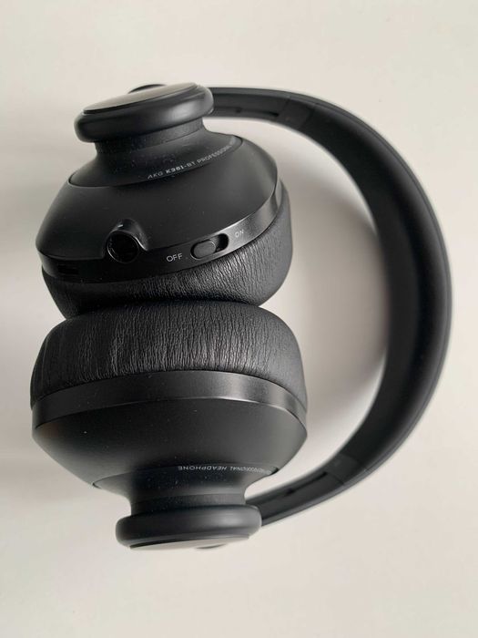 Безжични слушалки AKG K361-BT