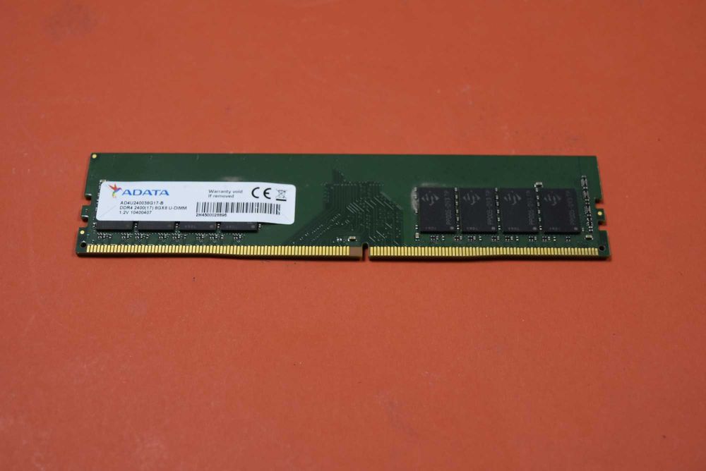 8 GB DDR4 / 2400 ADATA памет за компютър - ДДР4 / 2400 8 ГБ