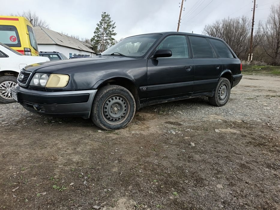 Ауди 2,6 универсал