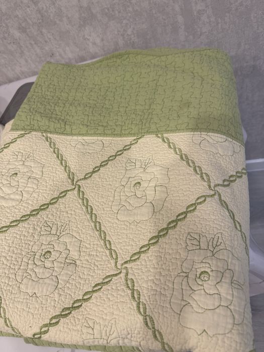 Покрывал на кровать