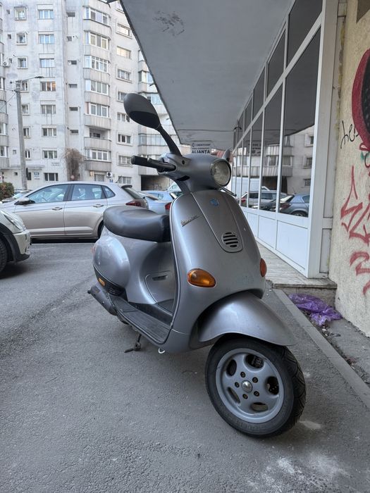 Vespa 49cc perfect functionala