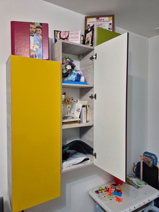 Set mobila dressing +comoda + 3x dulapuri suspendate