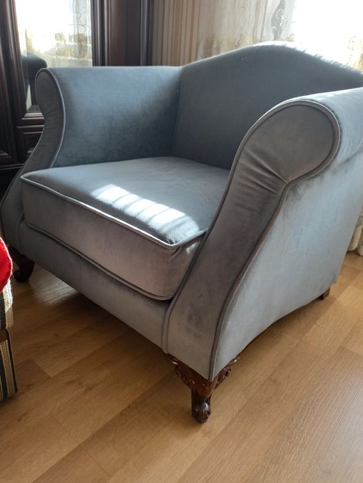 Кресло новое, стильное