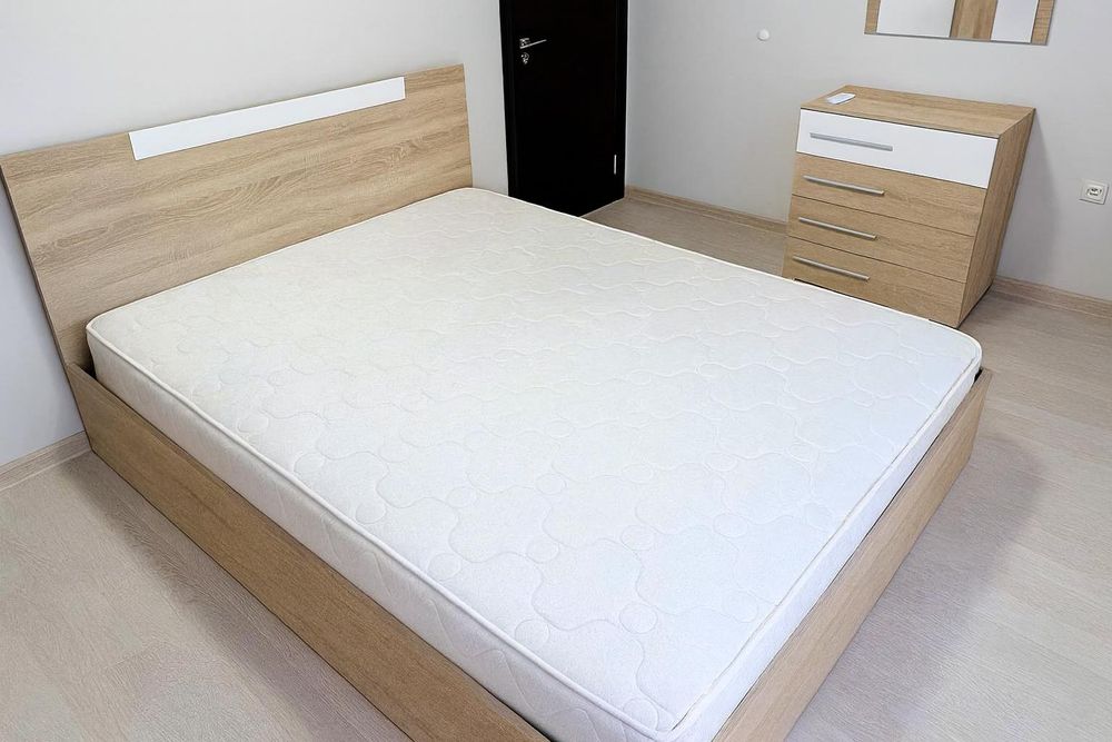 Дава се под наем Двустаен апартамент в Пловдив, Кършияка - 74 кв.м за 460 € - Снимка #2