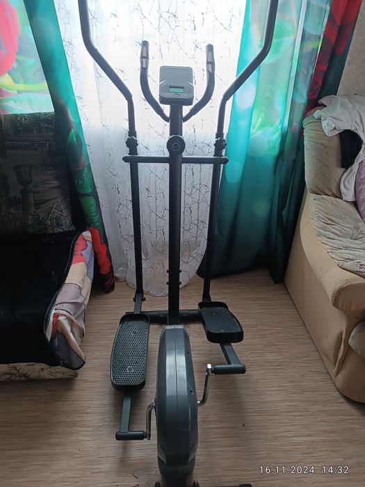 Продам треножор почти новый