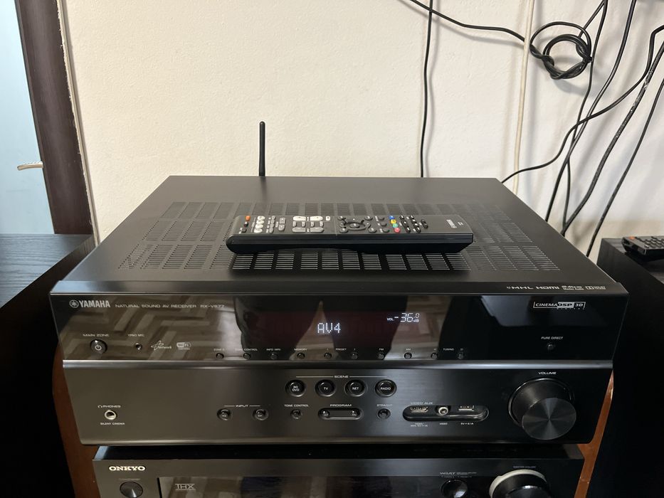 Yamaha RX-V677 4k/7.2/wifi/Airplay/Spotify/Arc/usb etc