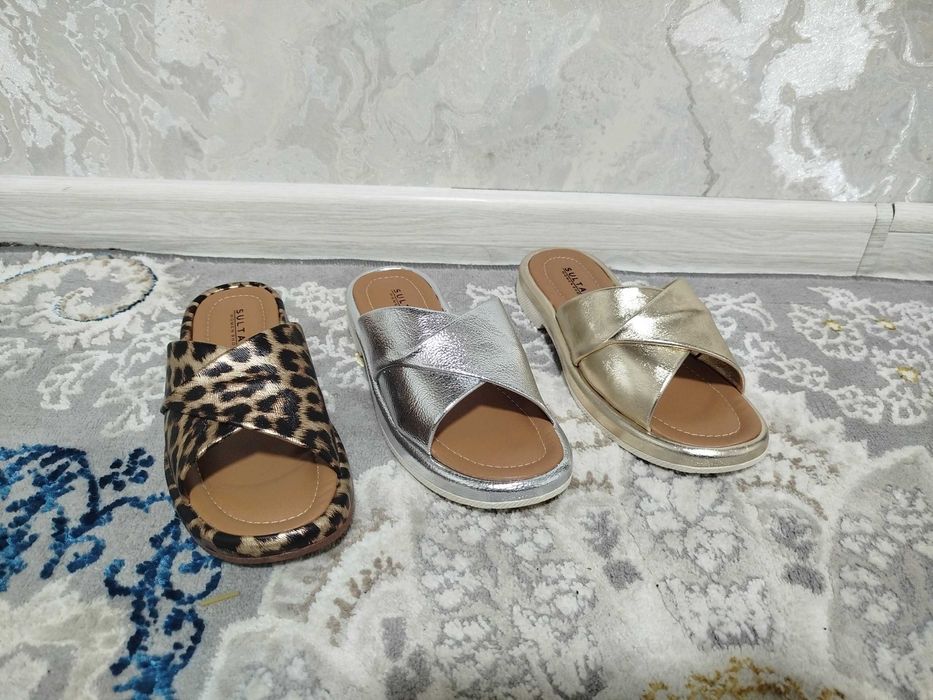 Ayollar yozgi oyoq kiyimi