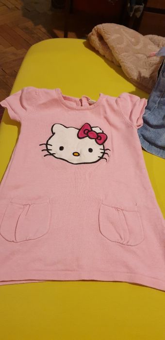 Дрешки за малко момиченце