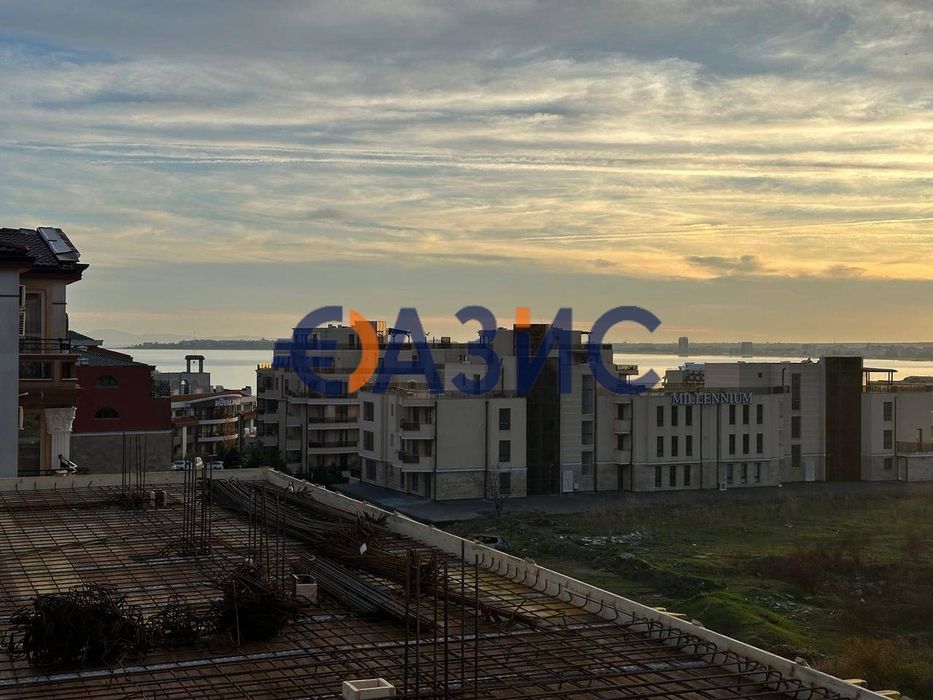 Продава се Двустаен апартамент в Свети Влас - 61 кв.м за 815 €/кв.м - Снимка #5