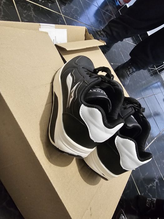 Adidasi negri dama - comozi, model sport