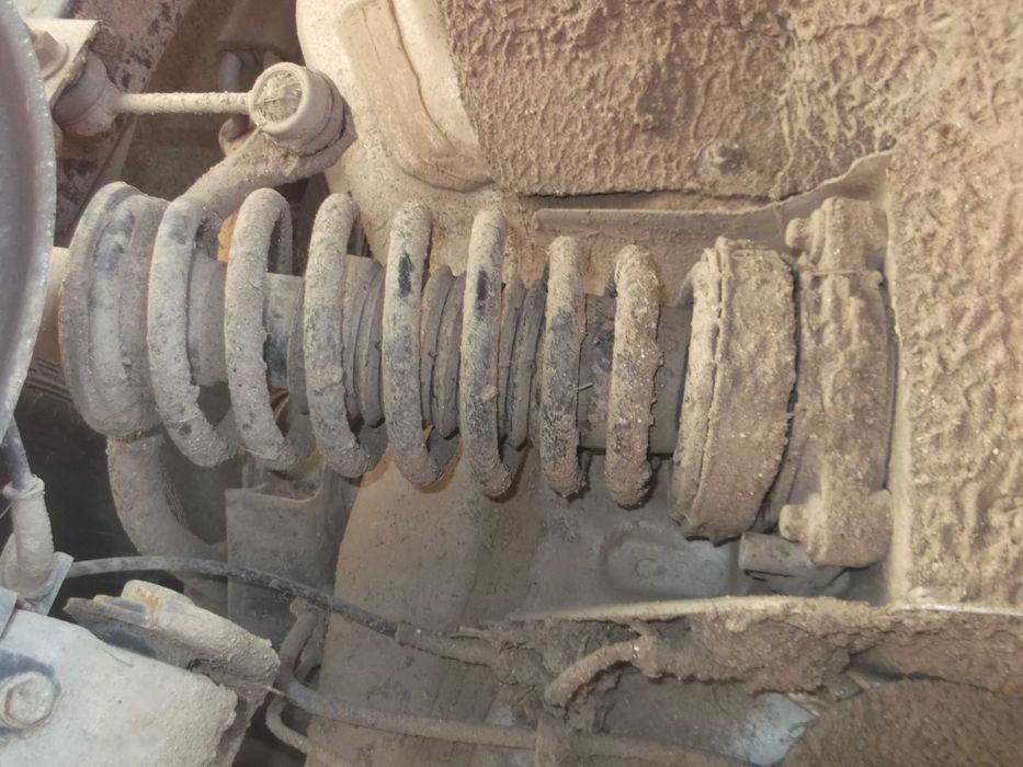 Задни макферсони за Шкода Октавия 1.9тди 105 к.с.2006 год.хечбек