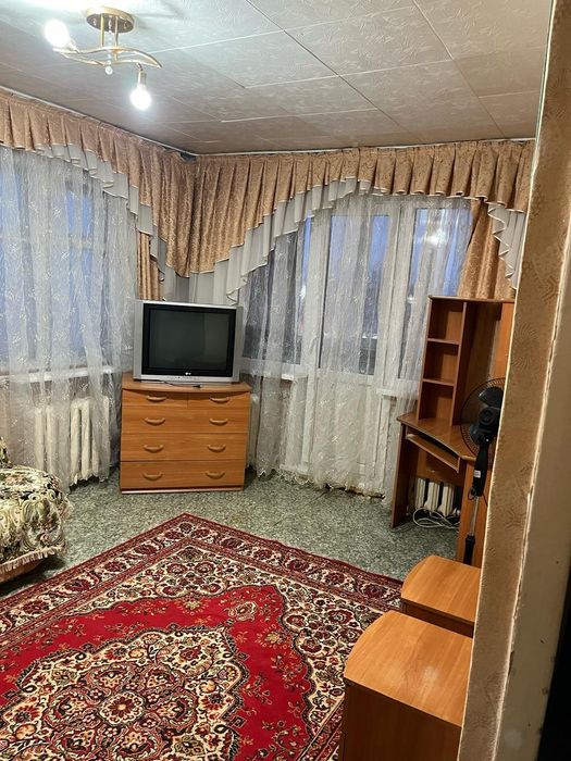 Продам 1 комнатную квартиру в центре города