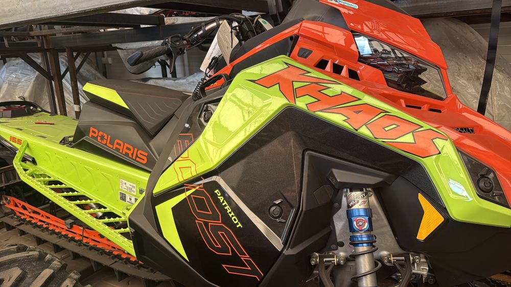 Snowmobil Polaris RMK Khaos Patriot BOOST 155 2.7  2023 NOU