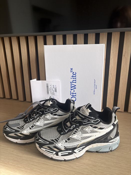 Off white be right back 38