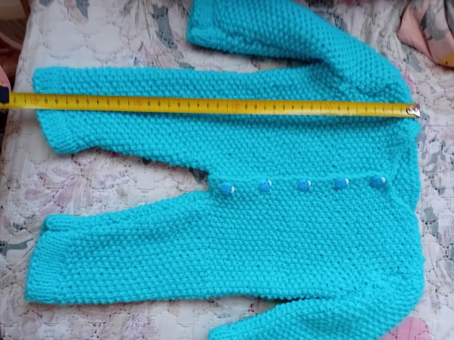 Бебешки плетени нови дрешки