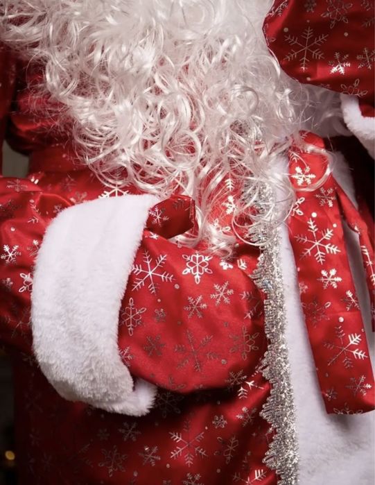 Продаю костюм Деда Мороза