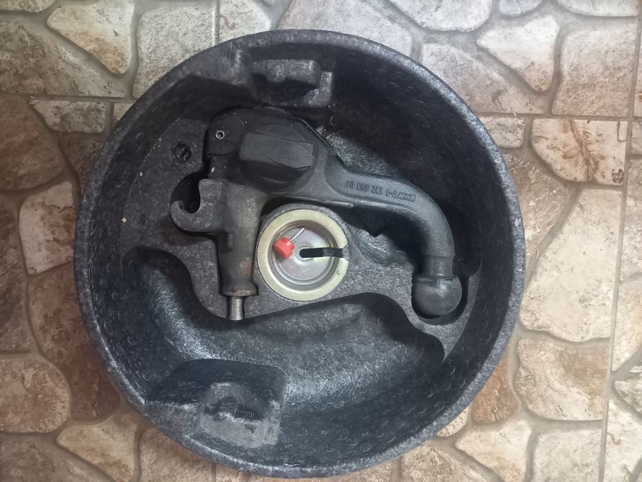 BMW E 38 гуми,джанти и теглич