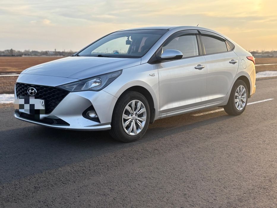 Продам хундай акцент 2021 года