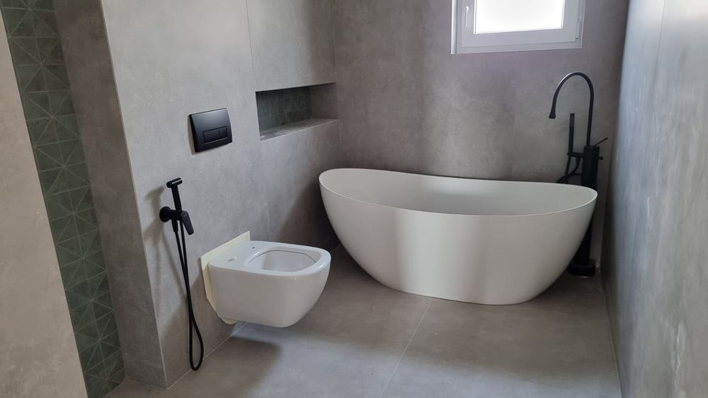 Finisaje si amenajări interioare-exterioare bine realizate