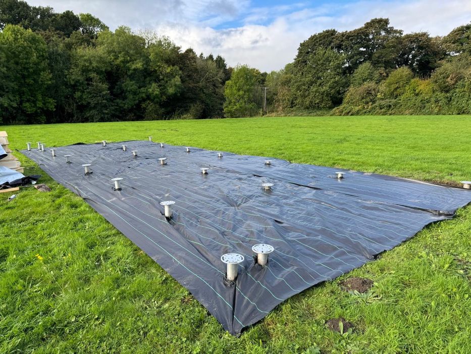 Fundație pe piloni metalici cabană,modulară,container,foisor,anexa