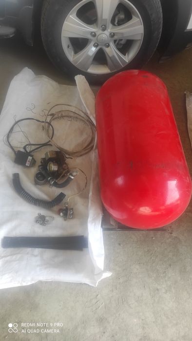 2022й. 3 поколения метан газ балон камплект сотилади.