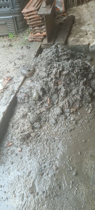 Ръчно почистване на кладенци, герани, бунари