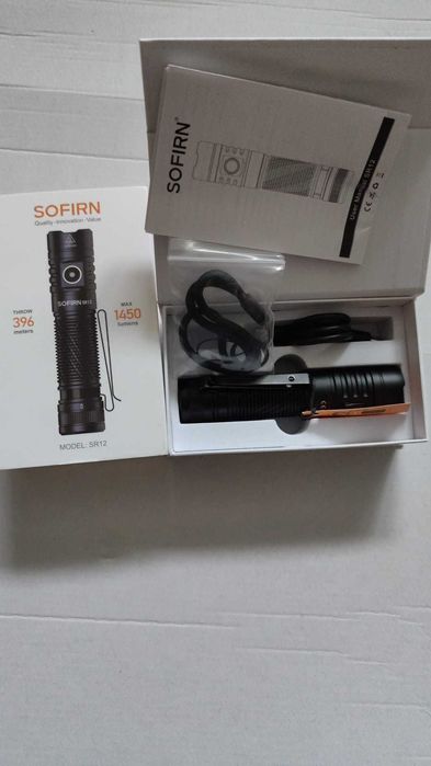 Lanterna EDC  Sofirn SR12 - 395m - set