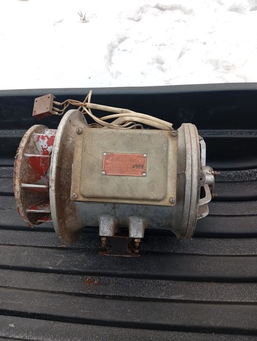 Продам генератор