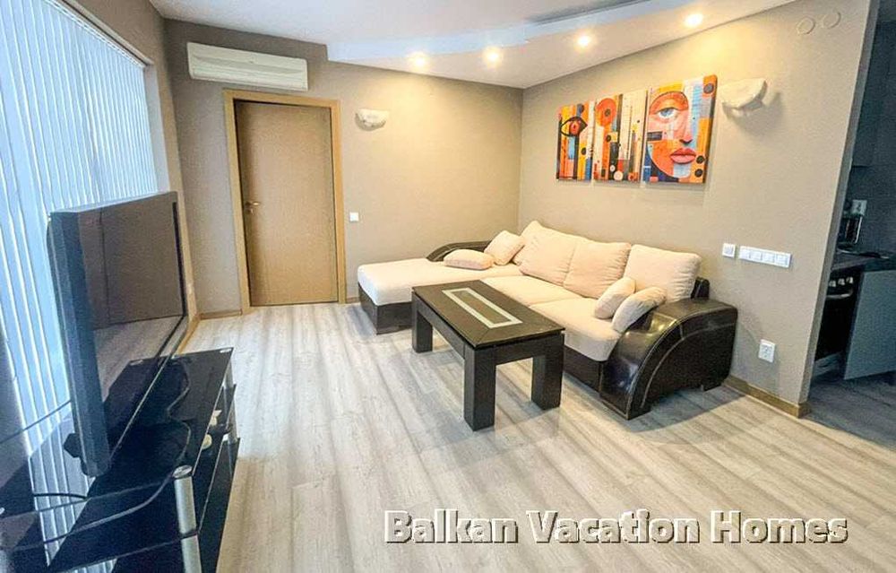 Продава се Тристаен апартамент в Бяла - 124 кв.м за 494 €/кв.м - Снимка #4