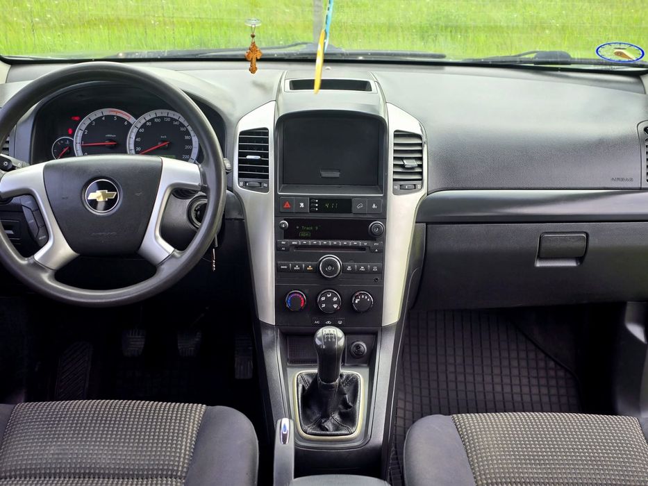 Vând Chevrolet captiva 4x4