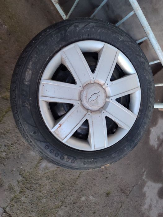 Жентрадан ечилган  холати яхши нархи  400000 минг жоми Ташкент шахрида