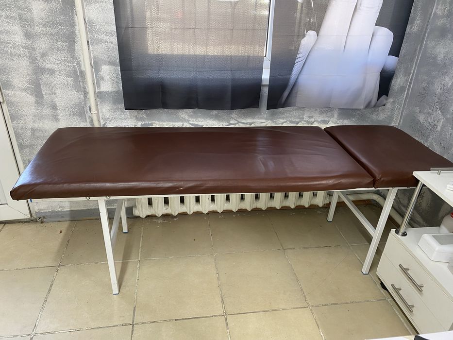 кушетка, ширмы для салона