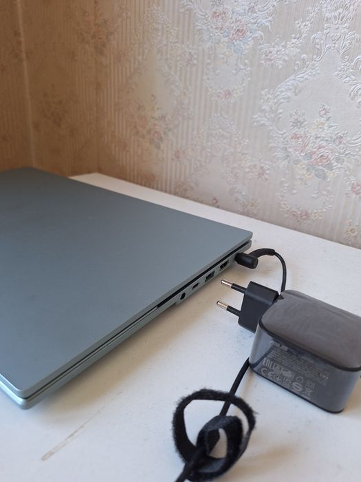 Лаптоп ASUS, 15.60