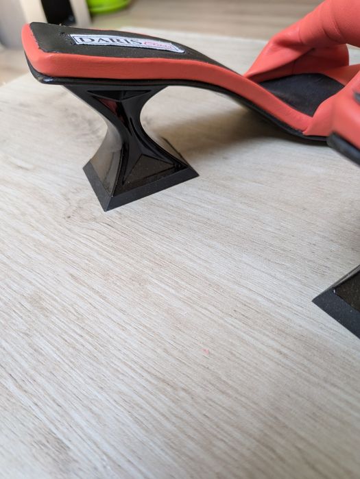 Шикозни сандали Дарис