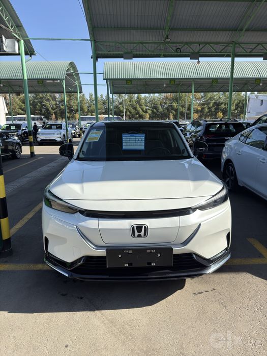 Honda E-NS1 410 km