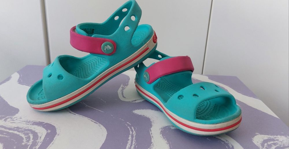 Сандали crocs c7 23-24номер