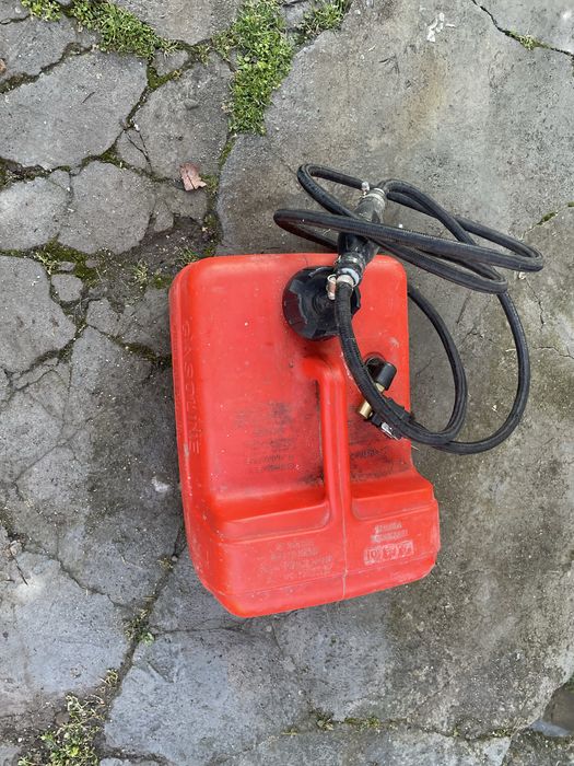 Извънбордов двигател johnson 6hp 2t къс ботуш