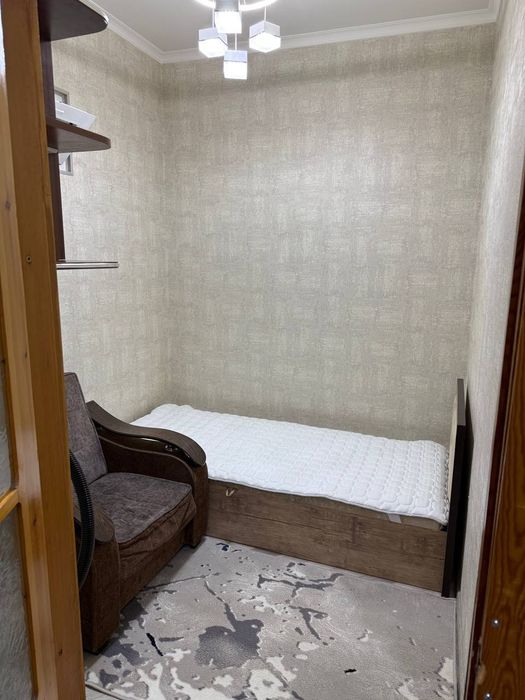 Сдается своя 2 комнатная переделенно 3 комнат. Юнус абаде.