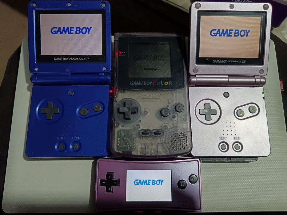 GAME BOY Advance SP .