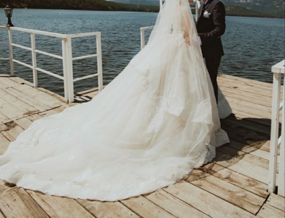 Продам свадьбеное платье